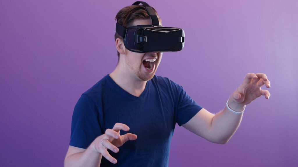 How To Stop VR From Fogging Up featured photo